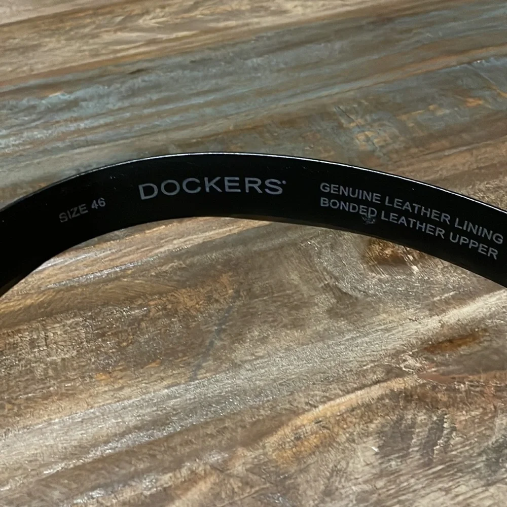 Dockers sz46 black leather classic belt
